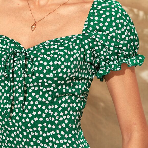 Green Boho Women's Ditsy Floral Tie Front Ruffle Hem Milkmaid Dress - Picture 4 of 5